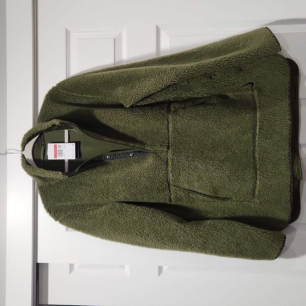 Nike Yoga sherpa fleece pullover size large